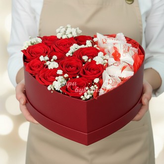 Композиция с Raffaello и розами